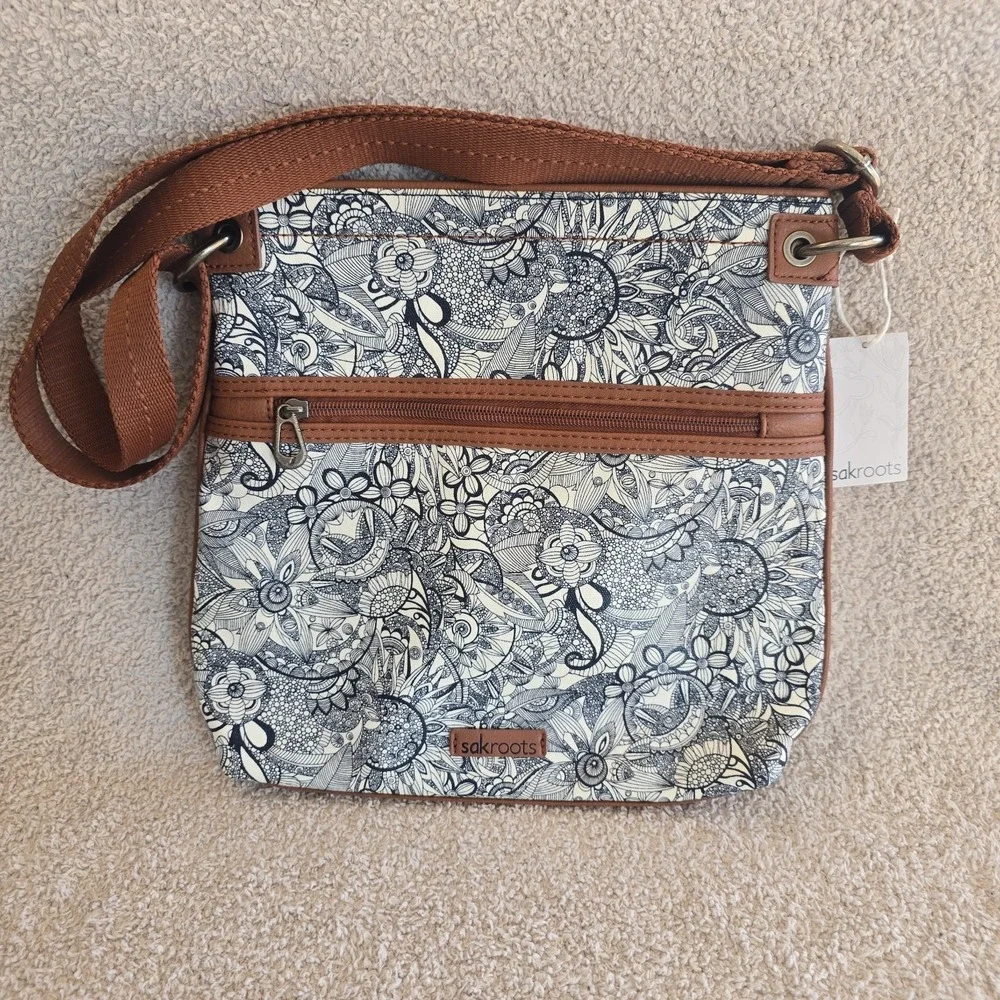 Sakroots Artist Circle Flat Crossbody Navy Spirit Desert Print Floral Purse‎ Bag